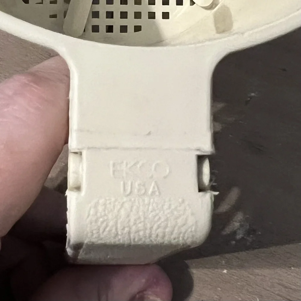 Ekco USA‎ Vintage 3-Cup Manual Flour Sifter / Strainer Cream Plastic Hand Crank